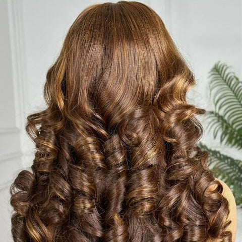 Serenity Highlight Bouncy™ – 18″ 4×4 Lace Closure Wig