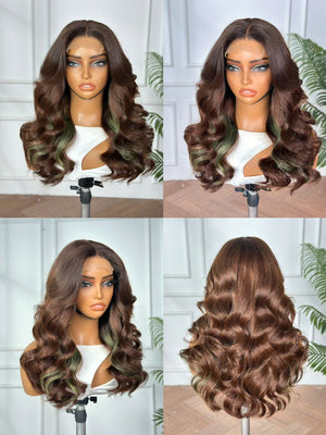 18" Touch of Green Wavy with 5 x 5 Closure