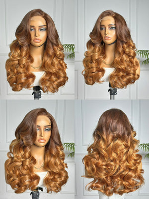 18" Blond Mix Wavy with 4 x 4 Closure Side Parting