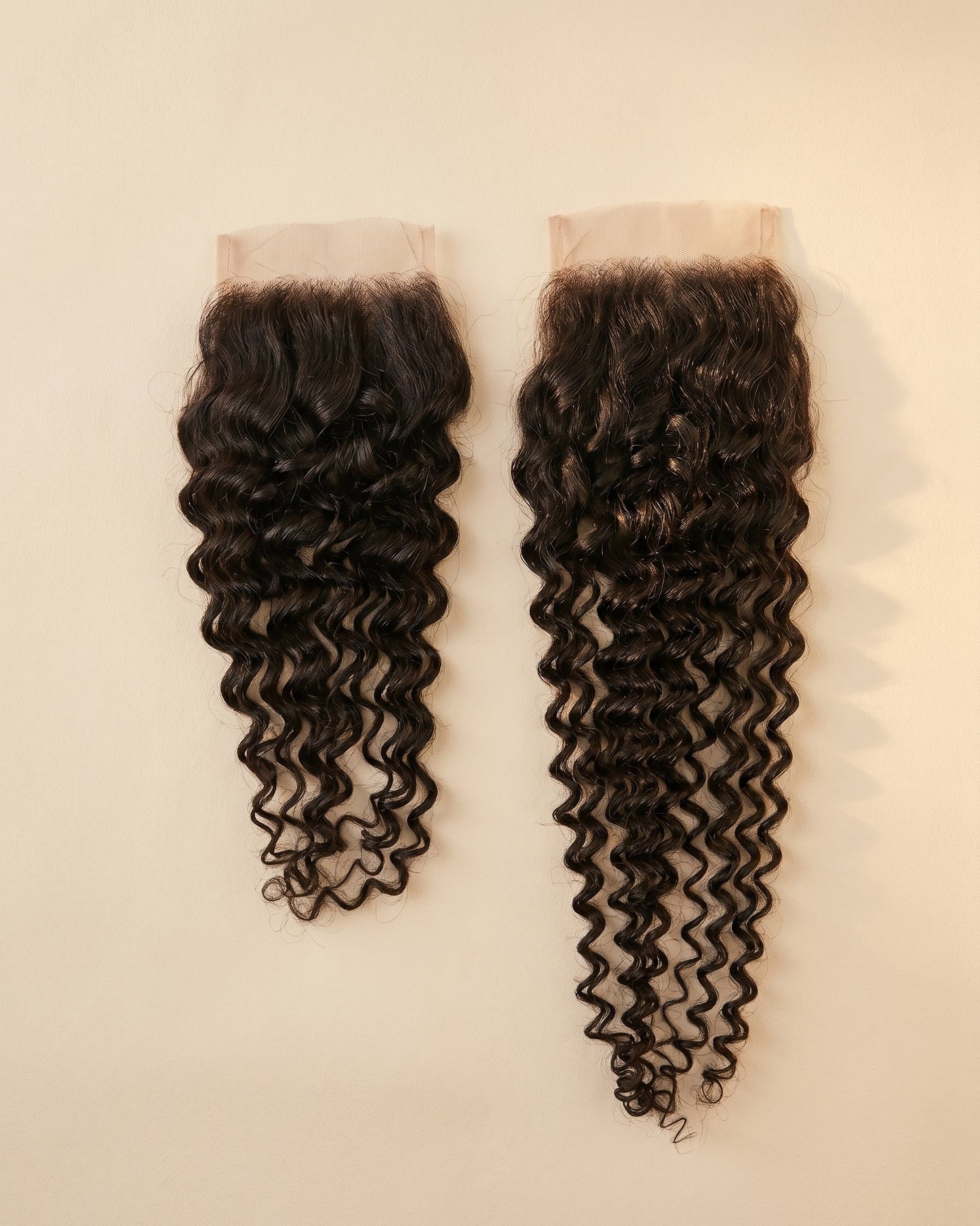 Loose Curly Closure