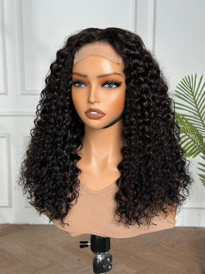16" Posh Curl Wig – Classic Black