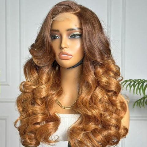 18" Blond Mix Wavy with 4 x 4 Closure Side Parting