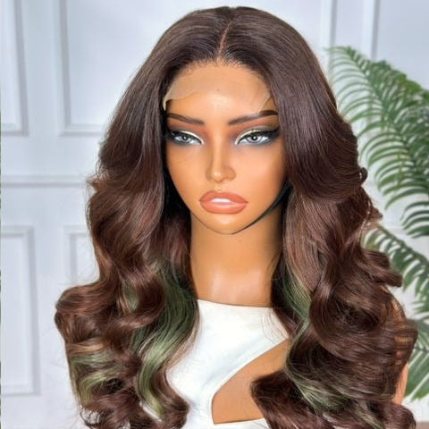 18" Touch of Green Wavy with 5 x 5 Closure