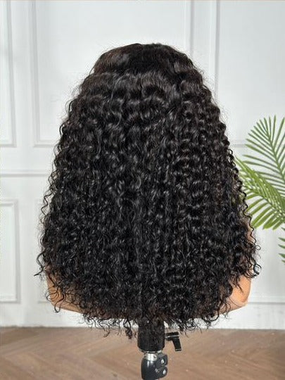 16" Posh Curl Wig – Classic Black